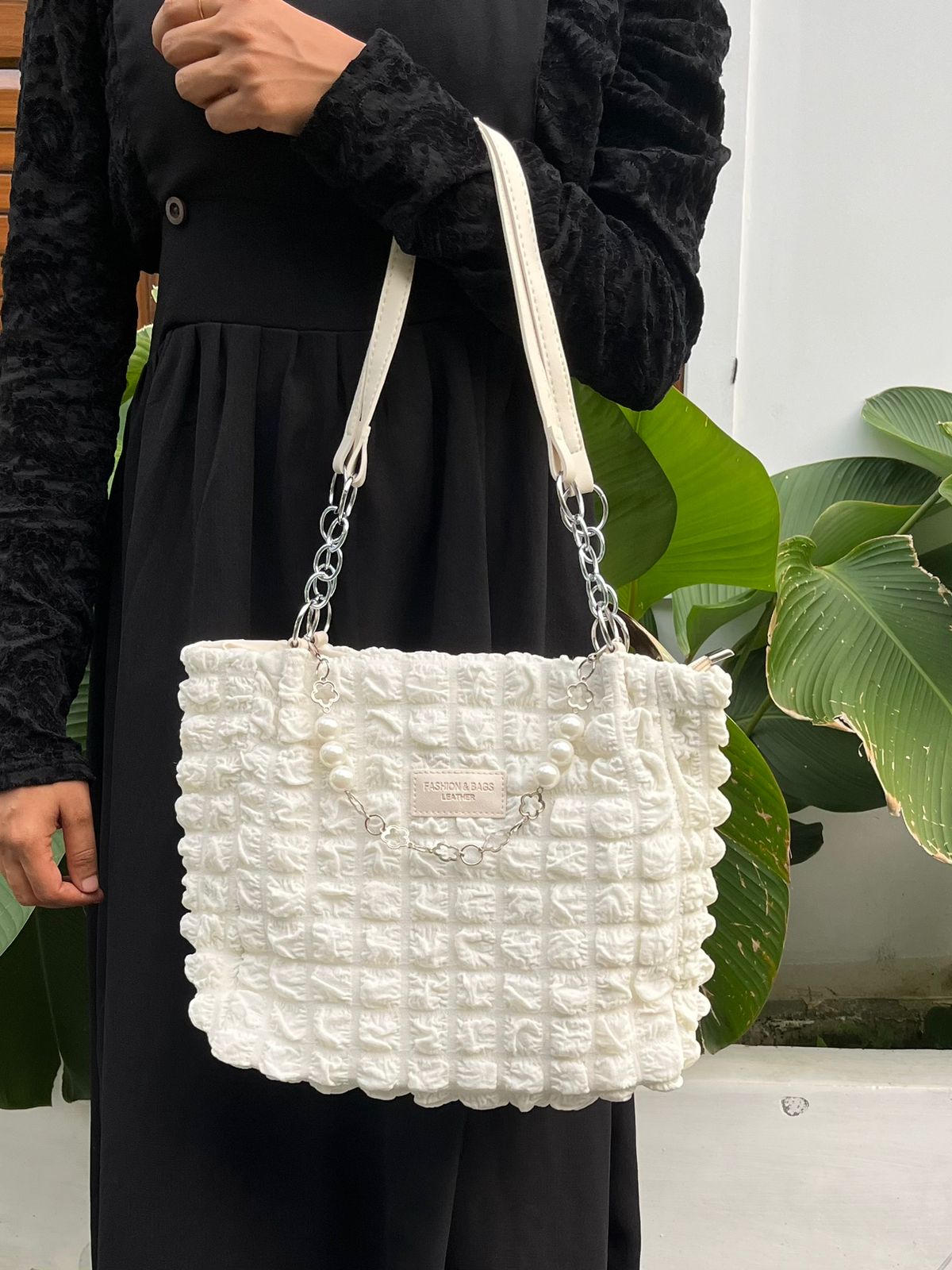 Elegant White Textured Shoulder Bag with Pearl & Chain Strap