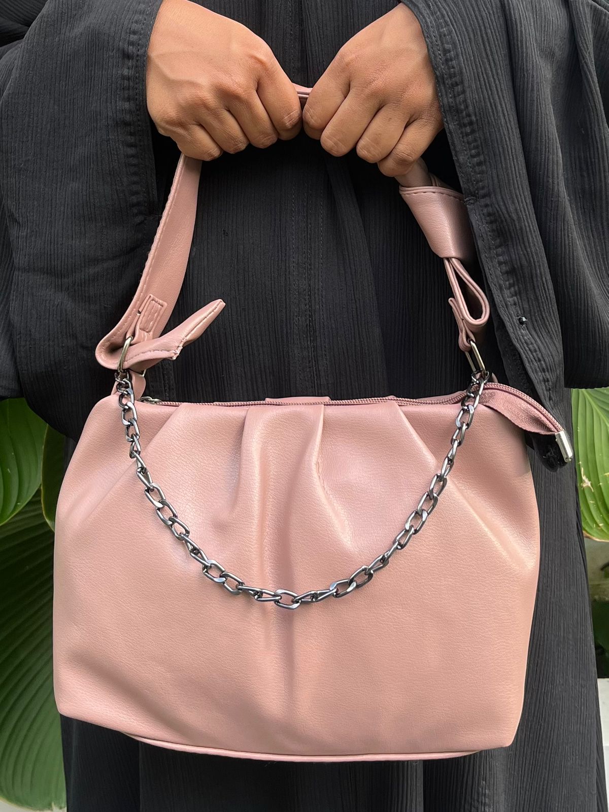 Trendy Women’s Shoulder Bag